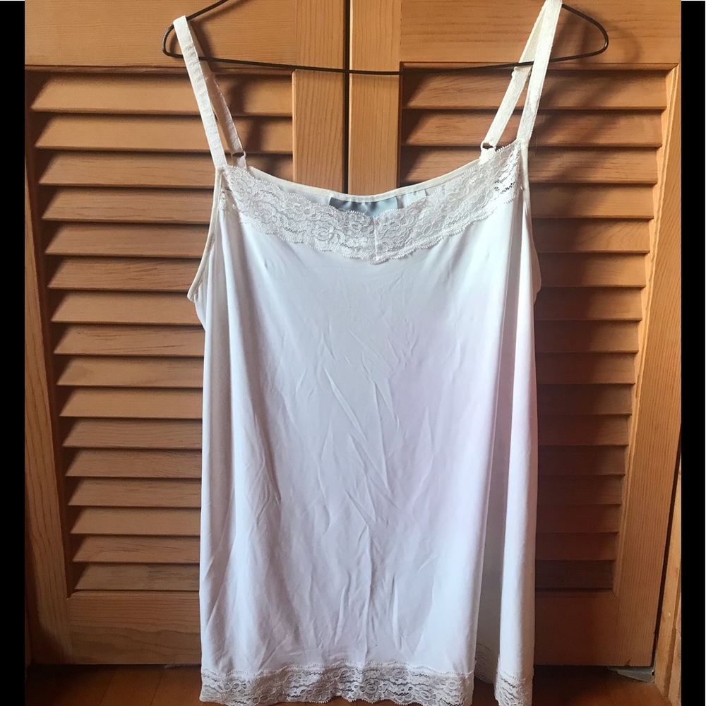 Avenue Studio White Lacy Camisole/Cami 14/16